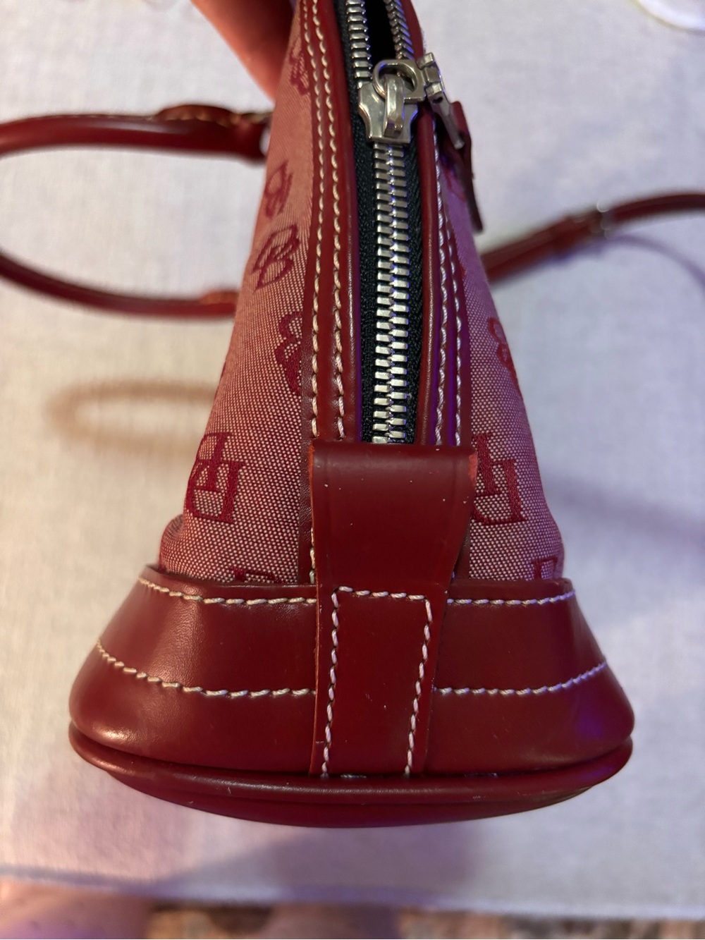 Vintage Signature Red Dome Dooney & Bourke Satchel - Picture 11 of 12